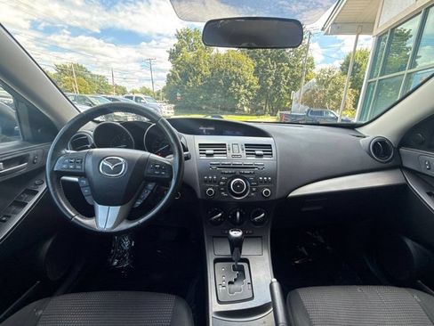 Used 2012 MAZDA MAZDA3 i Touring FWD image 21