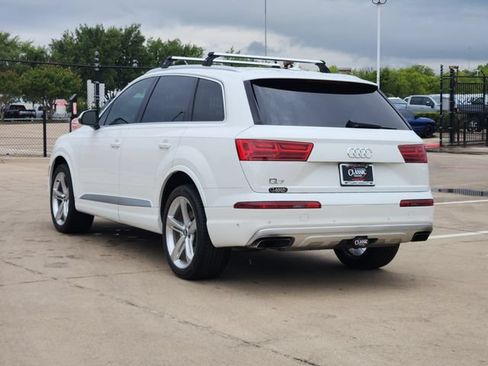 Used 2019 Audi Q7 3.0T Prestige w/ Prestige Package AWD/4WD image 3