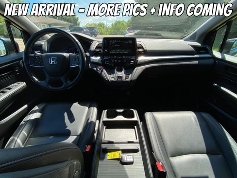 Used 2023 Honda Odyssey EX-L image 5