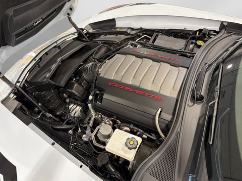 Used 2019 Chevrolet Corvette Grand Sport RWD image 11