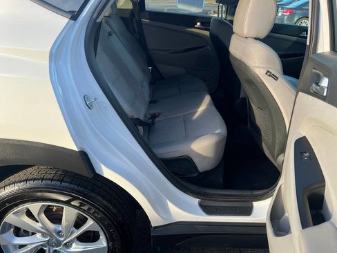 Used 2019 Hyundai Tucson SE image 21