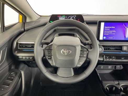 New 2026 Toyota Prius Plug-In Hybrid image 9