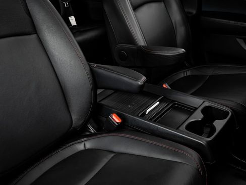 Used 2024 Honda Odyssey Sport image 30