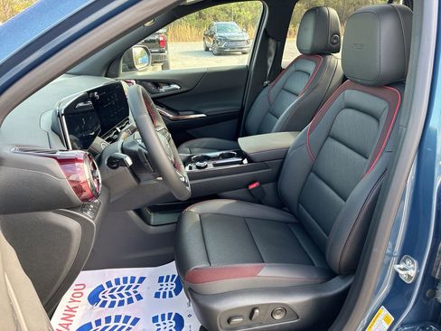 New 2026 Chevrolet Equinox RS w/ Convenience Package III FWD image 54