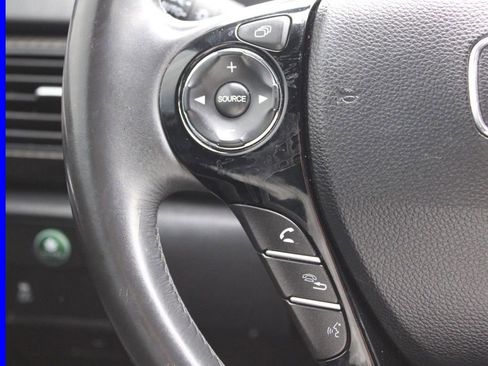Used 2016 Honda Accord Sport image 26