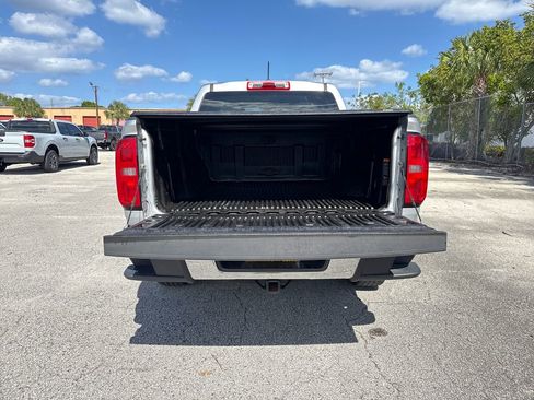 Used 2017 Chevrolet Colorado W/T w/ WT Convenience Package RWD image 27
