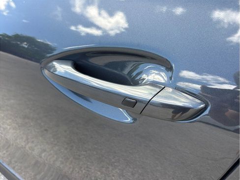 Used 2019 Hyundai Veloster Turbo Ultimate image 15