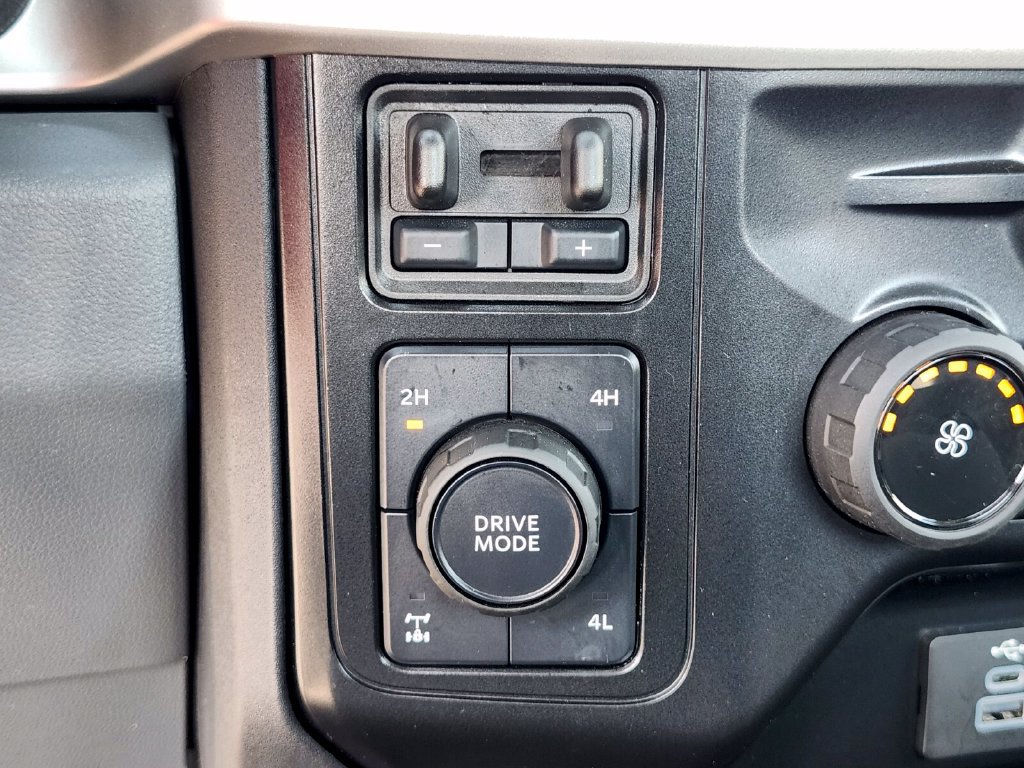 Used 2025 Ford F350 XL w/ STX Appearance Package AWD/4WD image 19