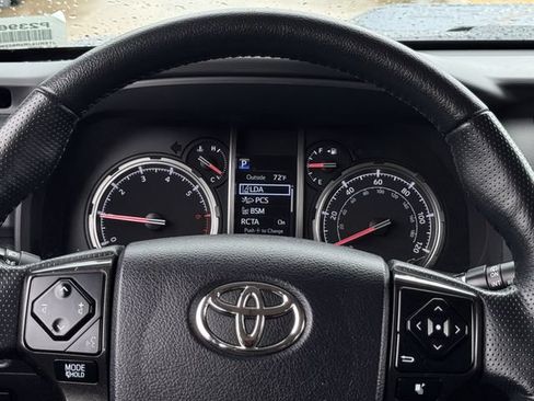 Certified 2024 Toyota 4Runner TRD Off-Road Premium w/ Moonroof Package AWD/4WD image 14