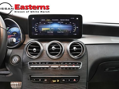 Used 2022 Mercedes-Benz GLC 300 4MATIC w/ AMG Line image 11