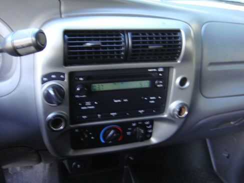 Used 2011 Ford Ranger XLT AWD/4WD image 14