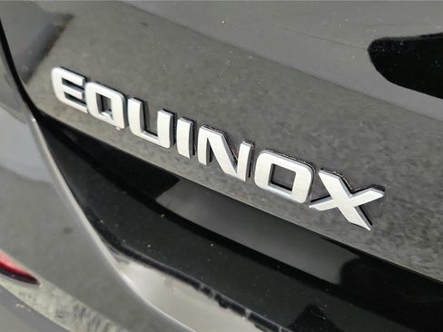 Used 2024 Chevrolet Equinox LT AWD/4WD image 17