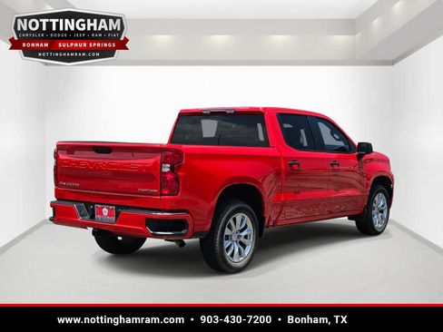Used 2024 Chevrolet Silverado 1500 Custom RWD image 4