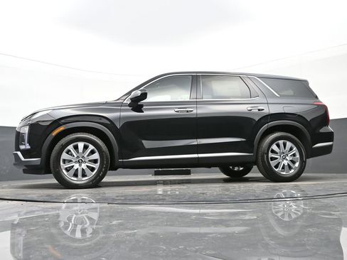 Used 2025 Hyundai Palisade SE image 28