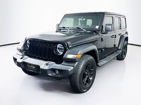 Used 2022 Jeep Wrangler Unlimited Sport AWD/4WD image 3