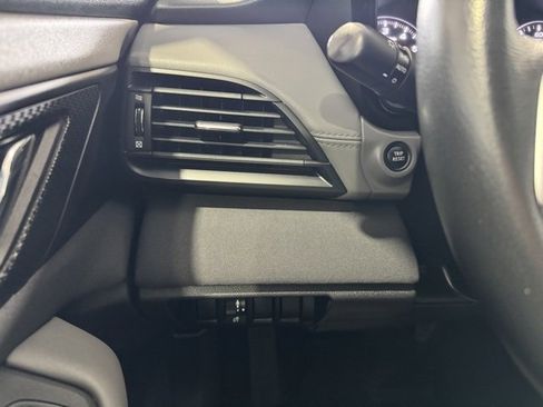 Used 2020 Subaru Outback Premium w/ Popular Package #1 image 17