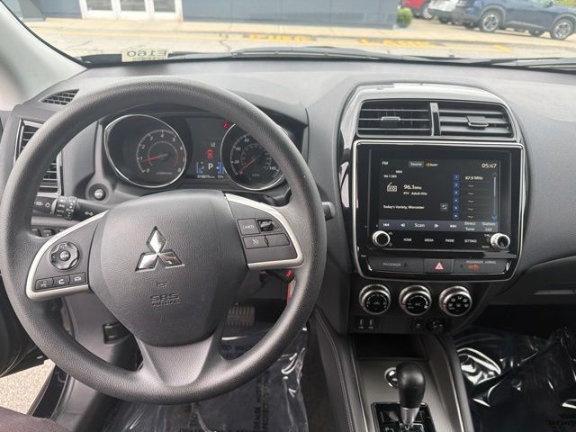 Used 2026 Mitsubishi Outlander Sport AWD image 12