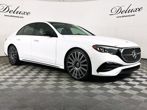 Used 2025 Mercedes-Benz E 450 4MATIC Sedan w/ Night Package image 1