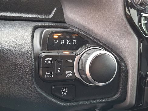 Used 2022 RAM 1500 Big Horn image 14