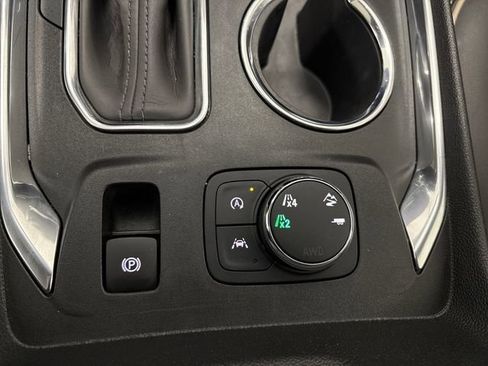 Used 2023 Chevrolet Traverse Premier w/ LPO, Floor Liner Package image 62