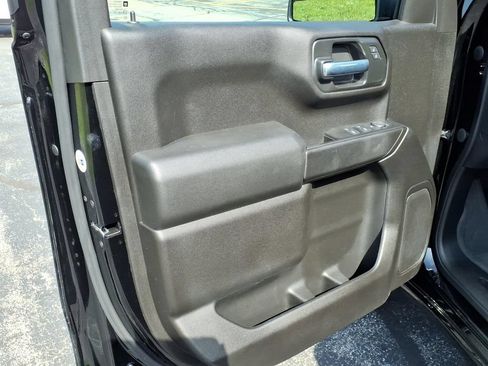 Used 2023 Chevrolet Silverado 1500 Custom w/ LPO, Dark Essentials Package AWD/4WD image 9
