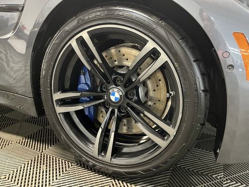 Used 2018 BMW M4 Coupe image 3