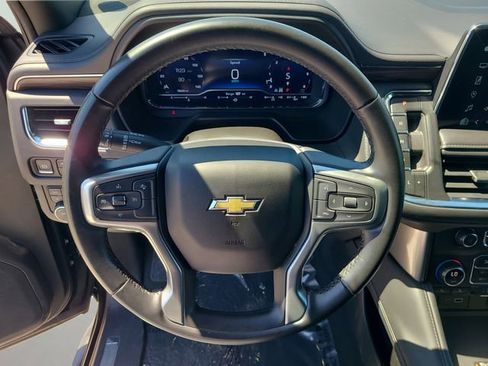 Used 2024 Chevrolet Suburban LT AWD/4WD image 22
