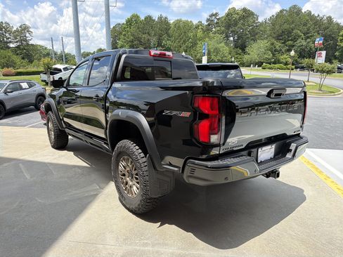 New 2026 Chevrolet Colorado ZR2 w/ Technology Package AWD/4WD image 7