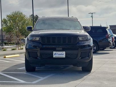 Used 2023 Jeep Grand Cherokee L Laredo