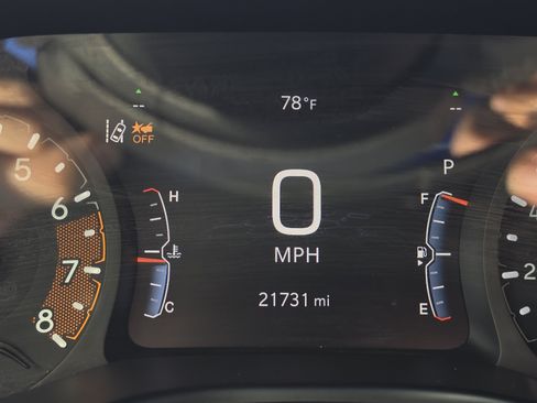 Used 2025 Jeep Compass Limited AWD/4WD image 23