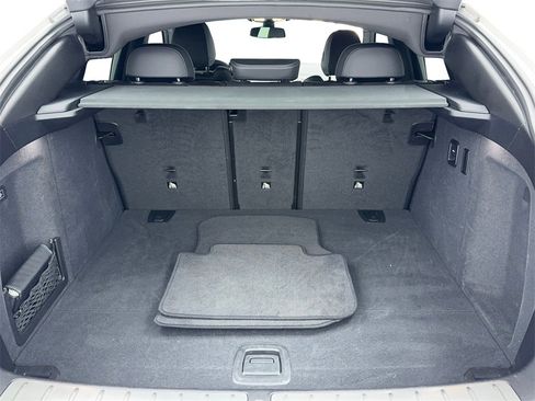 Used 2024 BMW X4 xDrive30i image 12