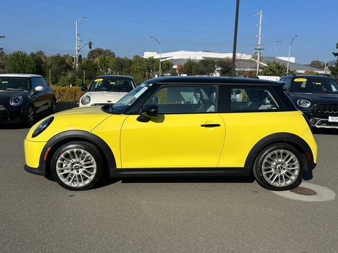 New 2026 MINI Cooper S image 2