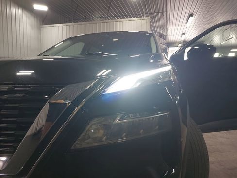 Used 2023 Nissan Rogue SV w/ SV Premium B Package AWD/4WD image 32