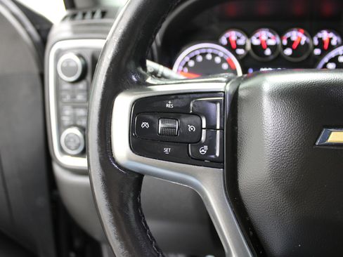 Used 2021 Chevrolet Silverado 1500 LTZ image 11