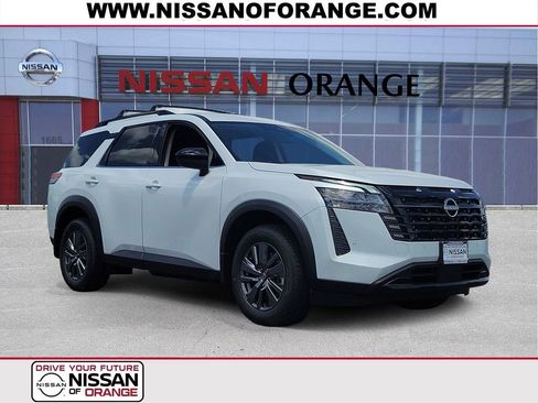 New 2026 Nissan Pathfinder SV FWD image 1