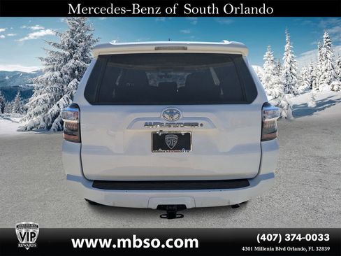 Used 2015 Toyota 4Runner SR5 image 16