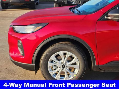 New 2026 Ford Escape Active image 9