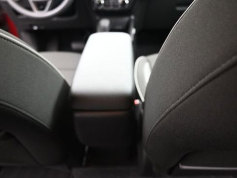 Used 2025 Chevrolet TrailBlazer LT image 24