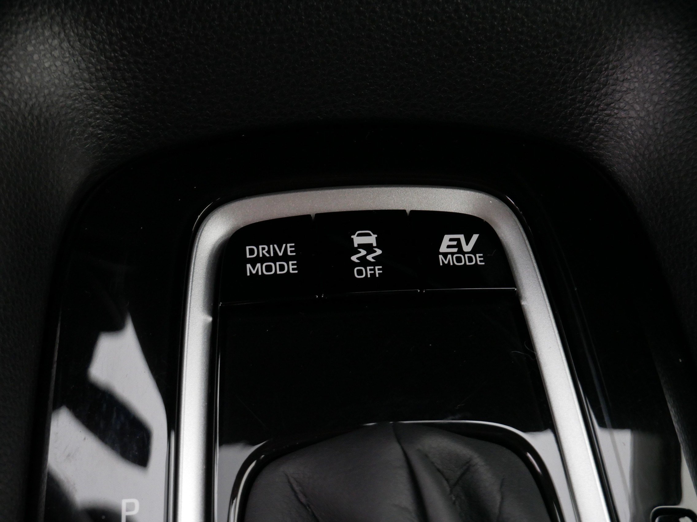 Used 2021 Toyota Corolla LE FWD image 29