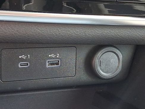 Certified 2023 Nissan Rogue S FWD image 25