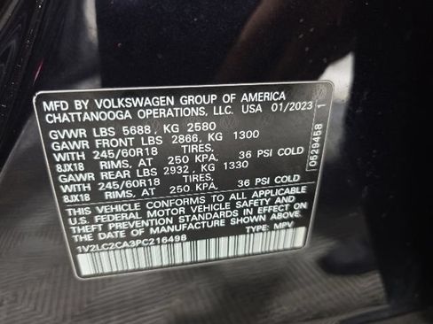 Used 2023 Volkswagen Atlas Cross Sport SE AWD/4WD image 34
