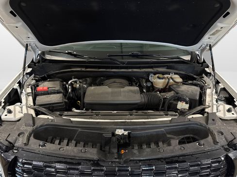 Used 2023 GMC Yukon Denali Ultimate image 11