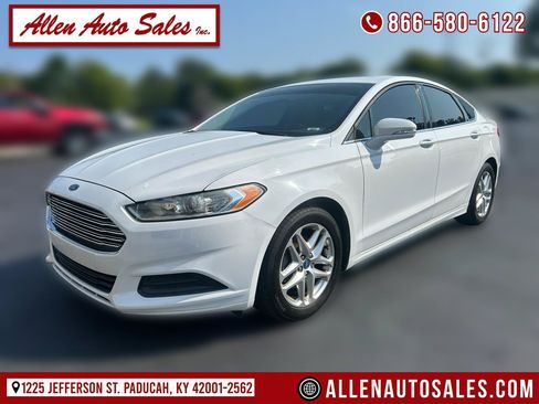 Used 2013 Ford Fusion SE FWD image 1