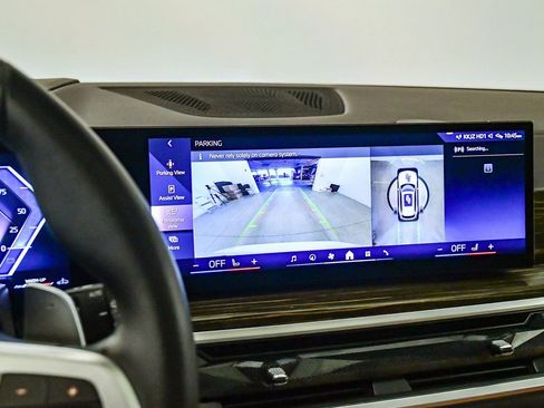 Certified 2024 BMW X5 xDrive40i w/ M Sport Package image 24