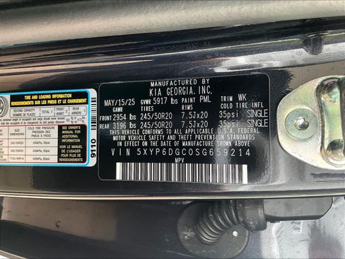 Used 2025 Kia Telluride S AWD/4WD image 18