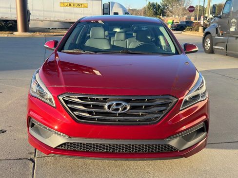 Used 2016 Hyundai Sonata Sport w/ Option Group 1V image 2