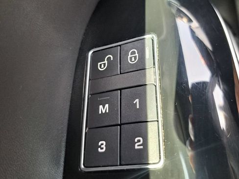 Used 2020 Land Rover Range Rover Sport HST AWD/4WD image 15