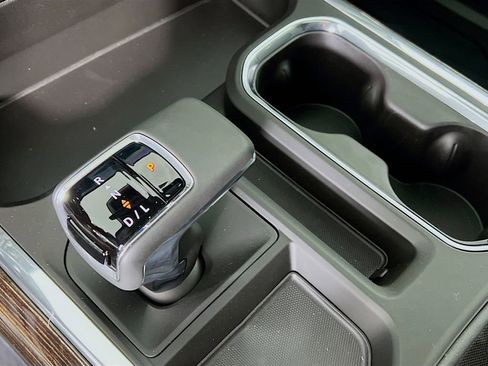 New 2026 GMC Sierra 1500 Elevation w/ Elevation Premium Package image 14