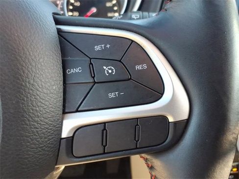 Certified 2018 Jeep Compass Limited w/ Navigation Group image 24