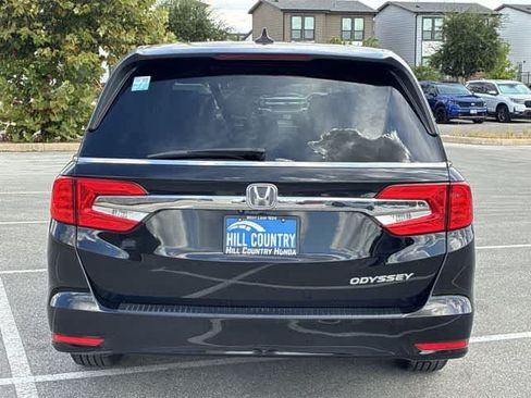 Used 2018 Honda Odyssey EX-L image 5